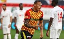 Titi'den Be�ikta� itiraf�: '�mzaya �ok yakla�m��t�m'