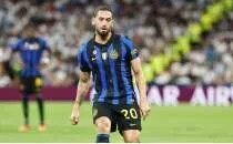 Serie A'da ay�n gol� Hakan �alhano�lu'ndan!