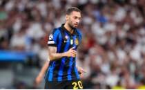 Inter'de Hakan �alhano�lu i�in geri d�n�� haz�rl���