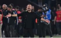 Okan Buruk: 'Hakem beni isteyerek att�'