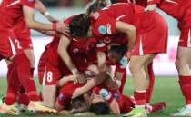 A Milli Kad�n Futbol Tak�m�'n�n Malta ve Kuzey �rlanda ma�lar� aday kadrosu a��kland�