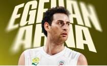 Safiport Erokspor Erkek Basketbol Tak�m�'nda Egehan Arna'n�n s�zle�mesi uzat�ld�