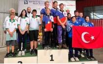 Milli sporculardan Uzay Modelleri Avrupa �ampiyonas�'nda 2'si alt�n 5 madalya