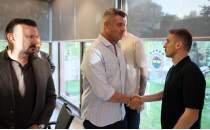 Fenerbah�e'de �zel bulu�ma