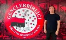 Fenerbah�eli �ocu�un formas�n� ��kartt�ran taraftardan a��klama!
