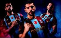 Trabzonspor'dan Cenk �zkacar i�in KAP!