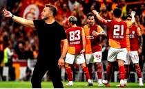 Galatasaray'da ta�lar yerine oturuyor!