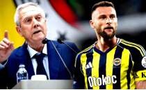 Aziz Y�ld�r�m �fkelendi: 'Satmam, satt�rmam!'