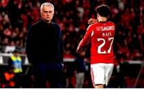 Jose Mourinho, sezonu nama�lup bitirdi