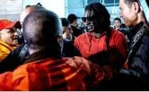 Galatasaray'da Gomis sesleri; geri d�n�yor