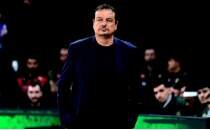 Ergin Ataman, Pana'dan kopuyor!