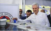 Mehmet Ali Ayd�nlar'dan adayl�k karar�