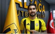 Alia�a FK'dan savunmaya takviye