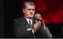 Be�ikta�'ta istifa tepkisi!