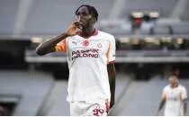 Yener �nce'den Wilfried Singo yalanlamas�