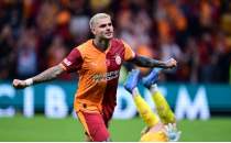 Mauro Icardi'nin gol sevinci daval�k oldu