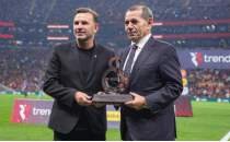 Galatasaray'da savunmaya iki transfer plan�