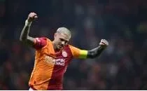 Mauro Icardi'ye Benfica'dan yak�n takip!