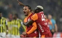 Galatasaray'dan kupa finallerinde Fenerbah�e'ye �st�nl�k!