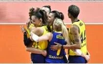 Fenerbah�e Medicana, D�rtl� Final i�in sahada!