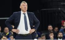 Sarunas Jasikevicius'tan gelece�i i�in net mesaj!