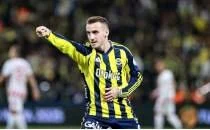 Fenerbah�e turlad�! Finalde derbi var!