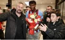 Trabzonspor'un yeni transferi Chibuike Nwaiwu, Trabzon'a geldi