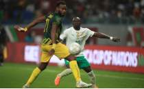 Jakobs ve Ndiaye'li Senegal, Nene ve El Bilal Toure'li Mali'yi �zd�!