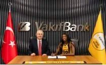 Vak�fBank, �talyan y�ld�z� kadrosuna katt�