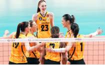 Vak�fBank, Ayd�n B�y�k�ehir'e set vermedi