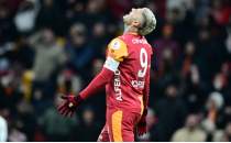 Galatasaray'� bekleyen zorlu fikst�r