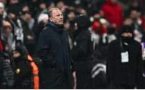 Be�ikta�'ta y�kseli�: Seri s�r�yor