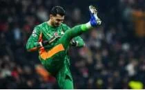 Galatasaray'da U�urcan duvar�!