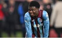 Trabzonspor'un y�ld�z�ndan olay payla��m: 'Siz T�rkler �rk��s�n�z!'
