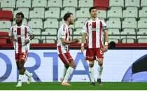 Antalyaspor Ba�kan� R�za Per�in: 'Tak�m�m�za �ok g�veniyoruz'