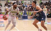 Yukatel Merkezefendi Belediyesi, evinde Anadolu Efes'i devirdi