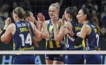 Fenerbah�e, derbiyi 3-0 kazand�!