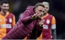 Galatasaray'�n Noa Lang sevinci