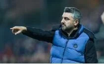 Amed'de, Kalo�lu ile yollar ayr�ld�!