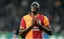 Doktorlardan Osimhen uyar�s�