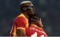 Osimhen, Galatasaray tarihinde y�kseliyor