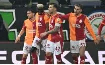 S�per Lig'in dibinde galibiyet krizi, zirvesinde nama�lup seri