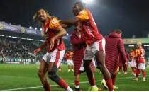 Sacha Boey, 750 g�n sonra 'Par�al�' ile sahada