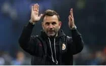 Galatasaray'da rekorlar�n yar�s� Okan Buruk'tan!