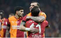 Yunus Akg�n ve Abd�lkerim Bardakc�'dan Fenerbah�e'ye g�nderme