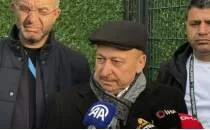 Memik Y�lmaz: 'Az�c�k futbol bilgisi olan nas�l do�rand���m�z� g�recek'