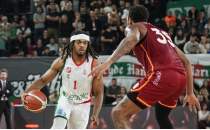 Kar��yaka basketbolda umut t�ketiyor