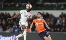 El Bilal Toure'den Be�ikta�'a k�t� haber!