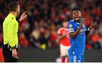 UEFA, Vinicius Junior'a y�nelik �rk��l�k iddialar�n� soru�turuyor