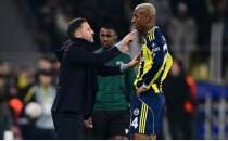 Fenerbah�e'ye derbi m�jdesi! Geri d�n�yorlar